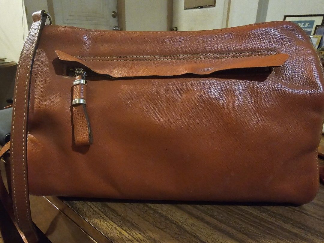 Dissona full leather orange bag 8/10 new