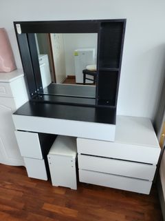 (Category: ) located in . Submitted by Charneen (Listing ID 1238847130, Image 1). Description: .