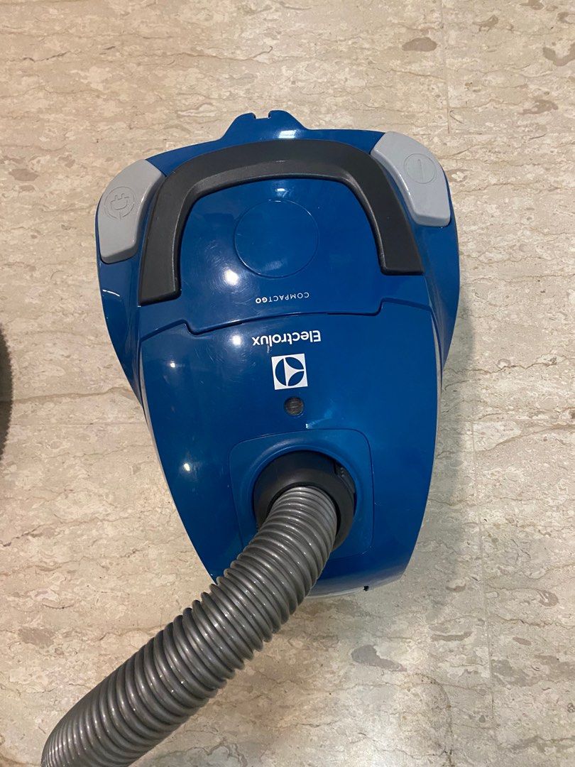Electrolux Vacuum, TV & Home Appliances, Vacuum Cleaner & Housekeeping