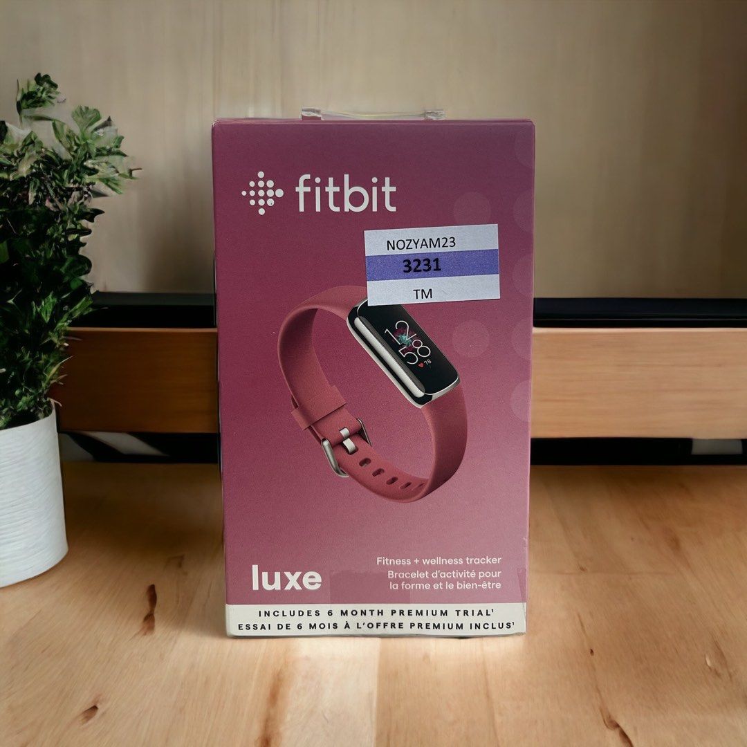 Fitbit Luxe Fitness and Wellness Tracker with Stress Management, Sleep Trac 