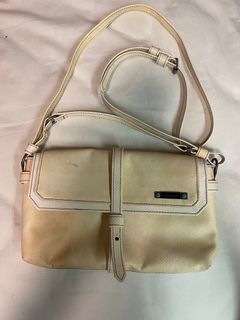 （分類：）位於 。 由 mishla 提交（商品編號 1238904007，圖片 1）。簡介： 。