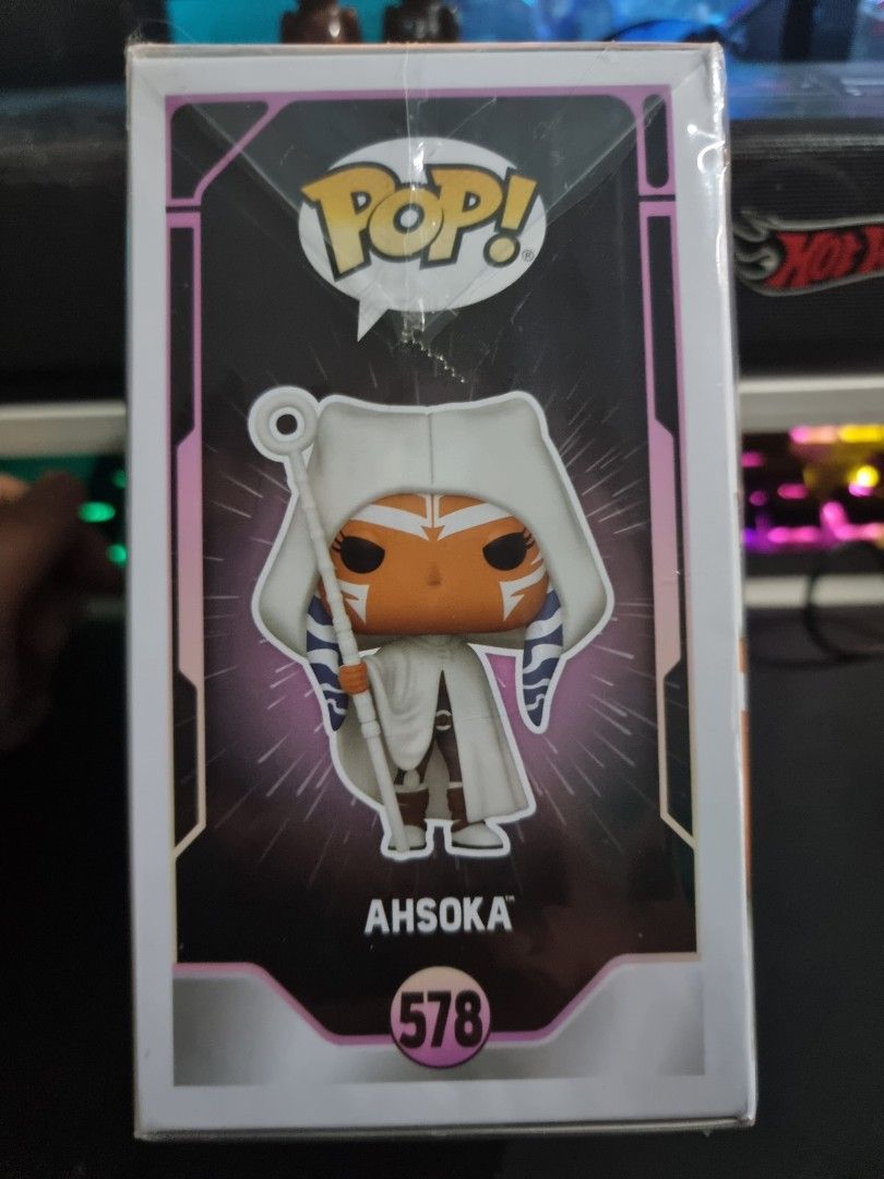 Funko Pop Ahsoka Power of the Galaxy Special edition 578 with free Nemo