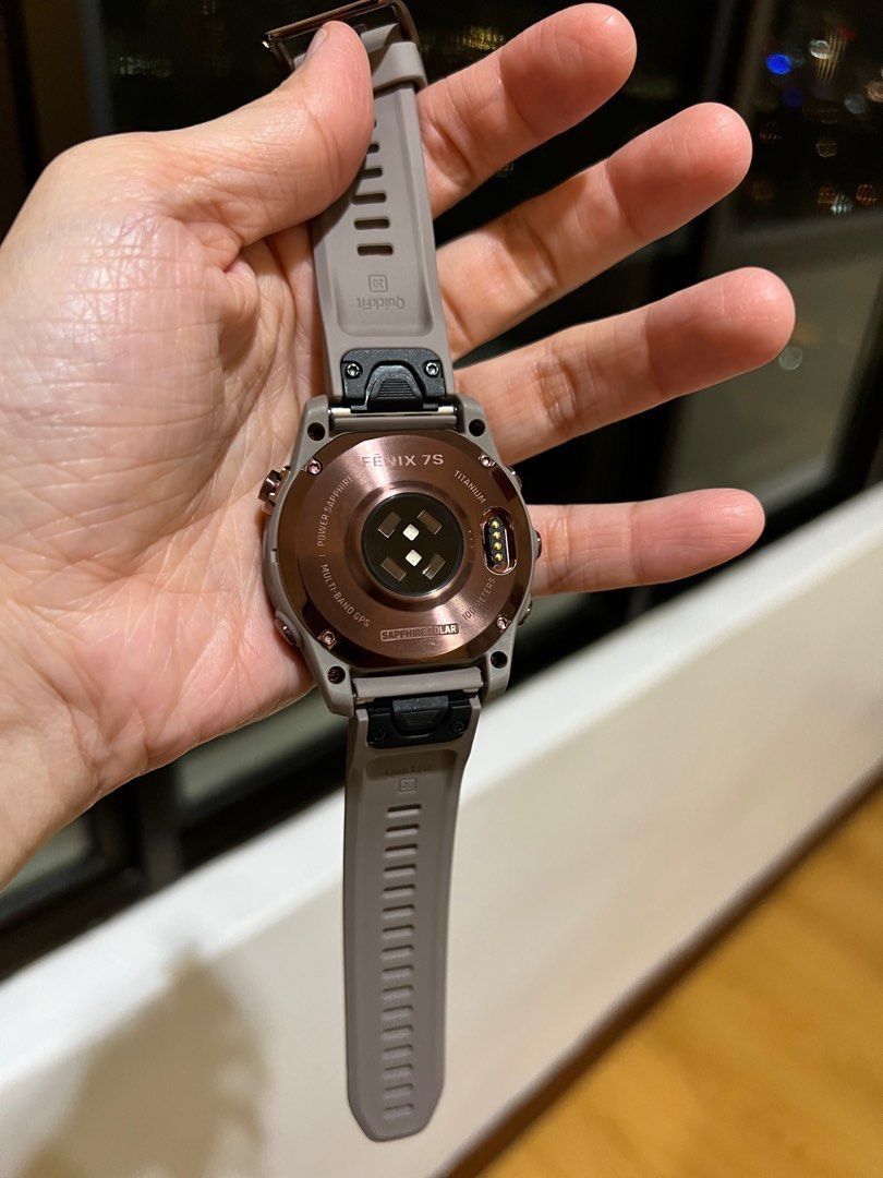 GARMIN FENIX 7S SAPPHIRE SOLAR Mobile Phones Gadgets Wearables