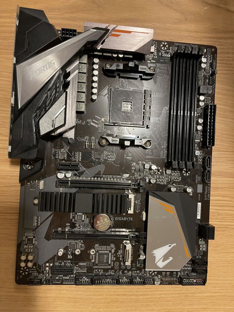 Gigabyte B450 Aorus Elite motherboard, Computers & Tech, Parts
