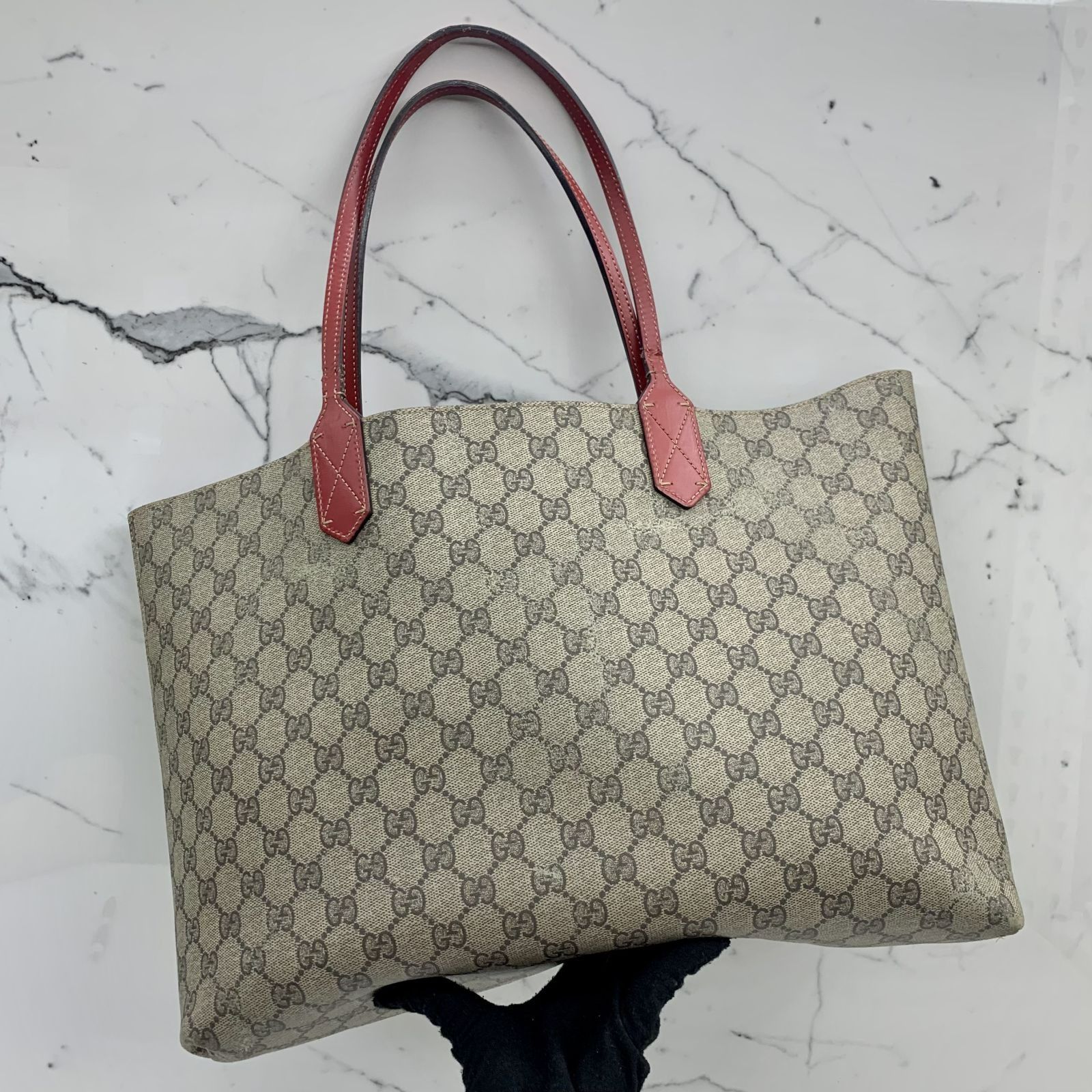 GUCCI 368568 GG BROWN CANVAS REVERSIBLE TOTE WITH CHARM TOTE BAG 237017357 KM