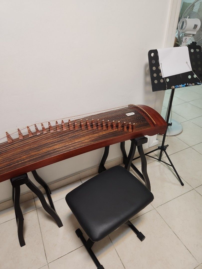 Guzheng 2, Hobbies & Toys, Music & Media, Musical Instruments on Carousell