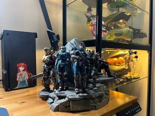 HALO REACH COLLECTORS EDITION STATUE FIGURE
