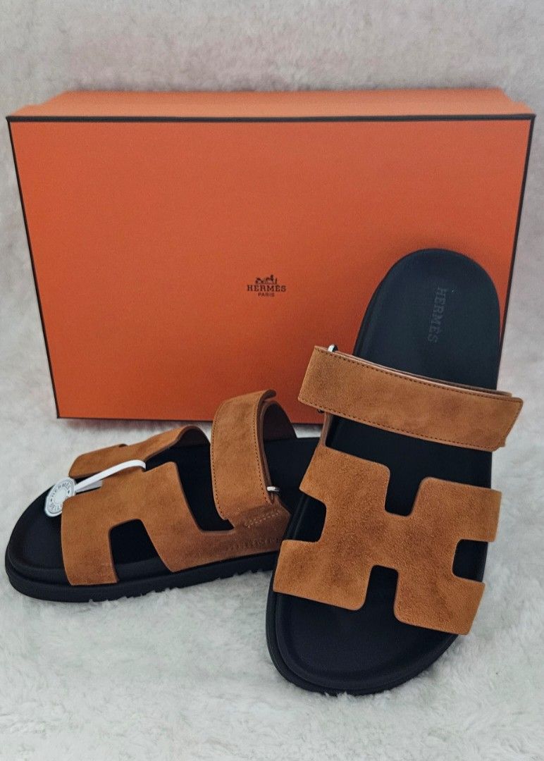 SOLD))Bnib Hermes Rouge Oran Sandals Size 35, Luxury, Sneakers & Footwear  on Carousell