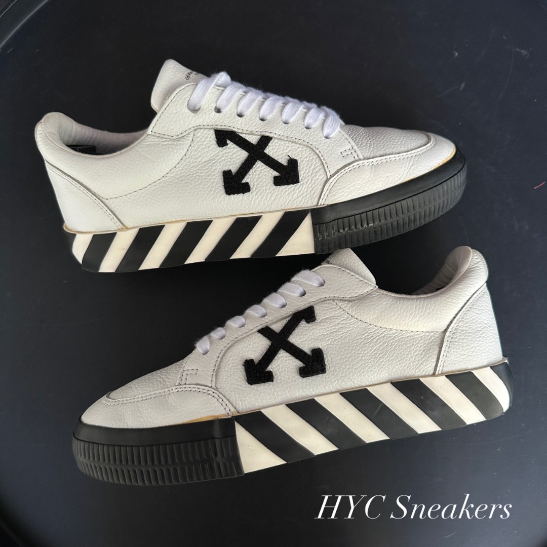 HYC OFF WHITE OW COURT 箭頭低筒板鞋 黑白 EU38 裸鞋 她的時尚 鞋類 運動鞋、球鞋在旋轉拍賣