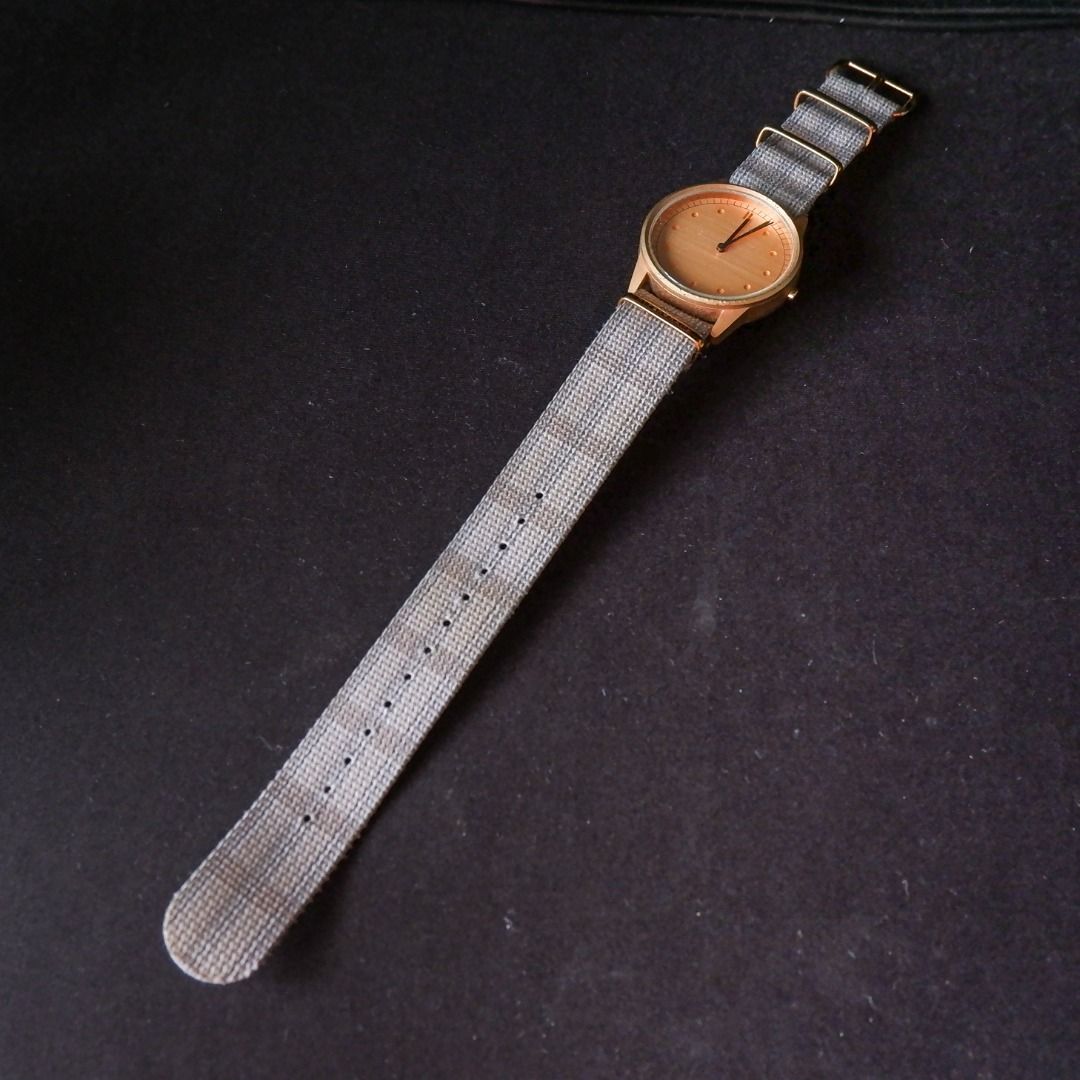 Gold top nato strap