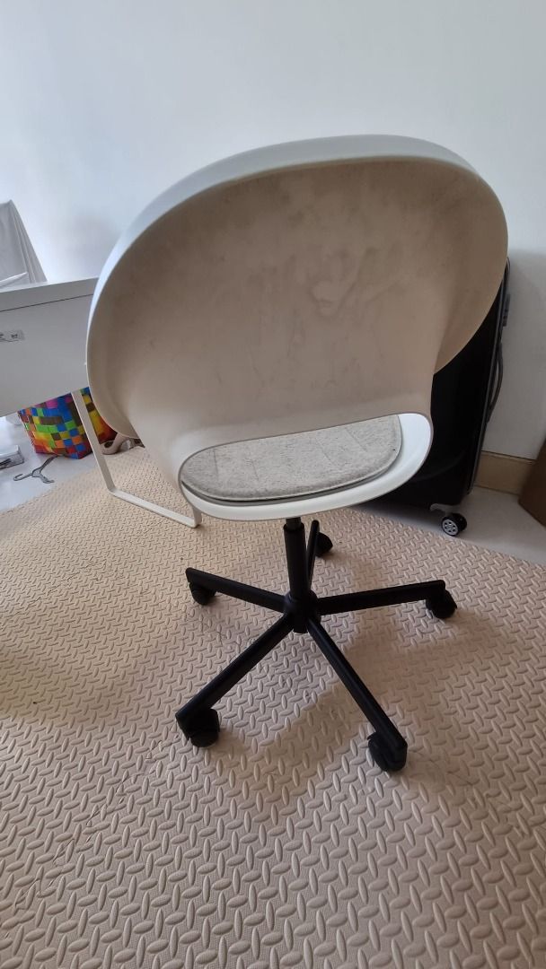 IKEA LOBERGET MALSK R Swivel chair Furniture Home Living