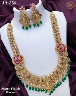 (Category: ) located in . Submitted by isaifashions (Listing ID 1238838911, Image 1). Description: .