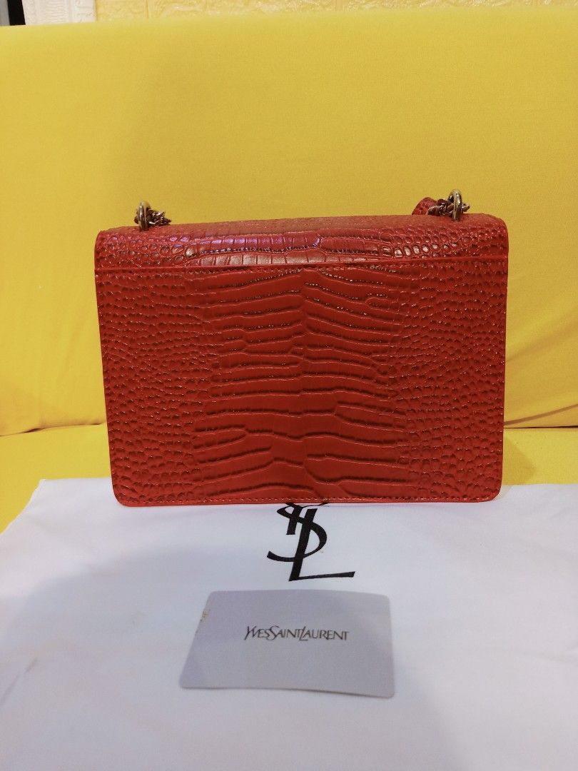 Japan Preloved YSL Crocskin (Category: Luxury Bags & Wallets) located in Cebu City. Submitted by day.98 (Listing ID 1238970000, Image 3). Description: selected from japan surplus crocskin leather meduim size coded woth dusy bag no flaws.