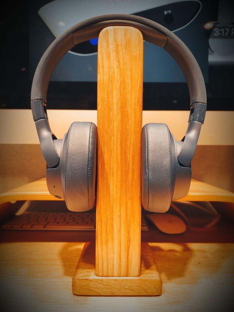 JBL Tune 710BT Wireless Over Ear Headphones, Audio, Headphones