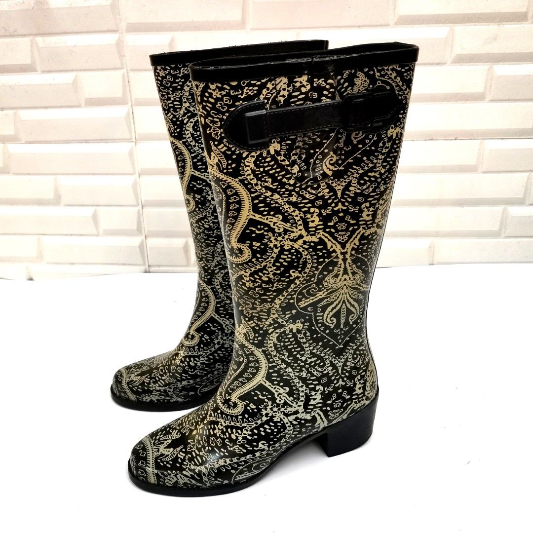Joycorn boots top