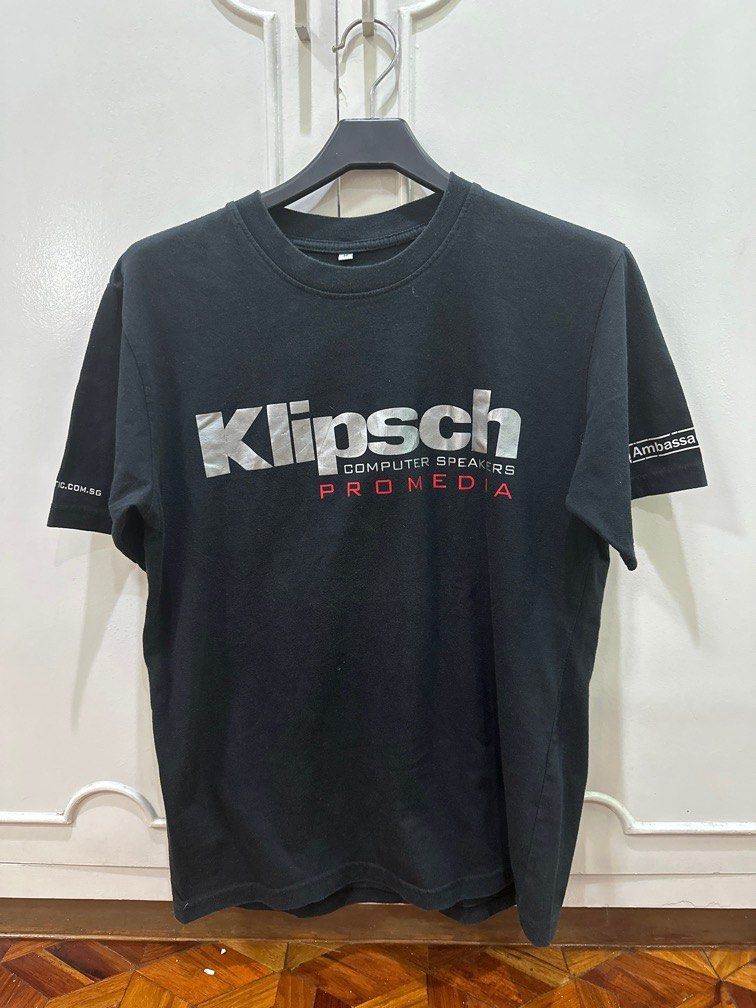 Klipsch SG Ambassador shirt (Category: Tshirts & Polo Shirts ) located in Quezon City. Submitted by raffri (Listing ID 1238844336, Image 1). Description: Klipsch SG Ambassador shirt SZ M Amazing graphic on the back. Very vibrant red. Klipsch has a cool design and this is a great black tee. .