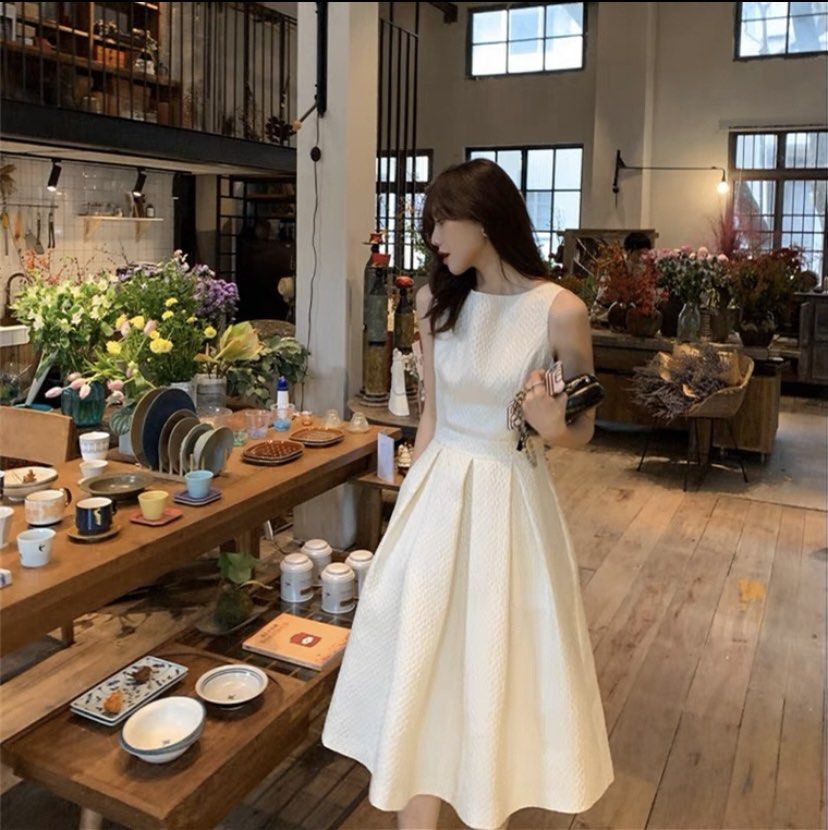 Korean style prom/ date/wedding ivory white dress, Women's Fashion, Dresses  & Sets, Dresses on Carousell