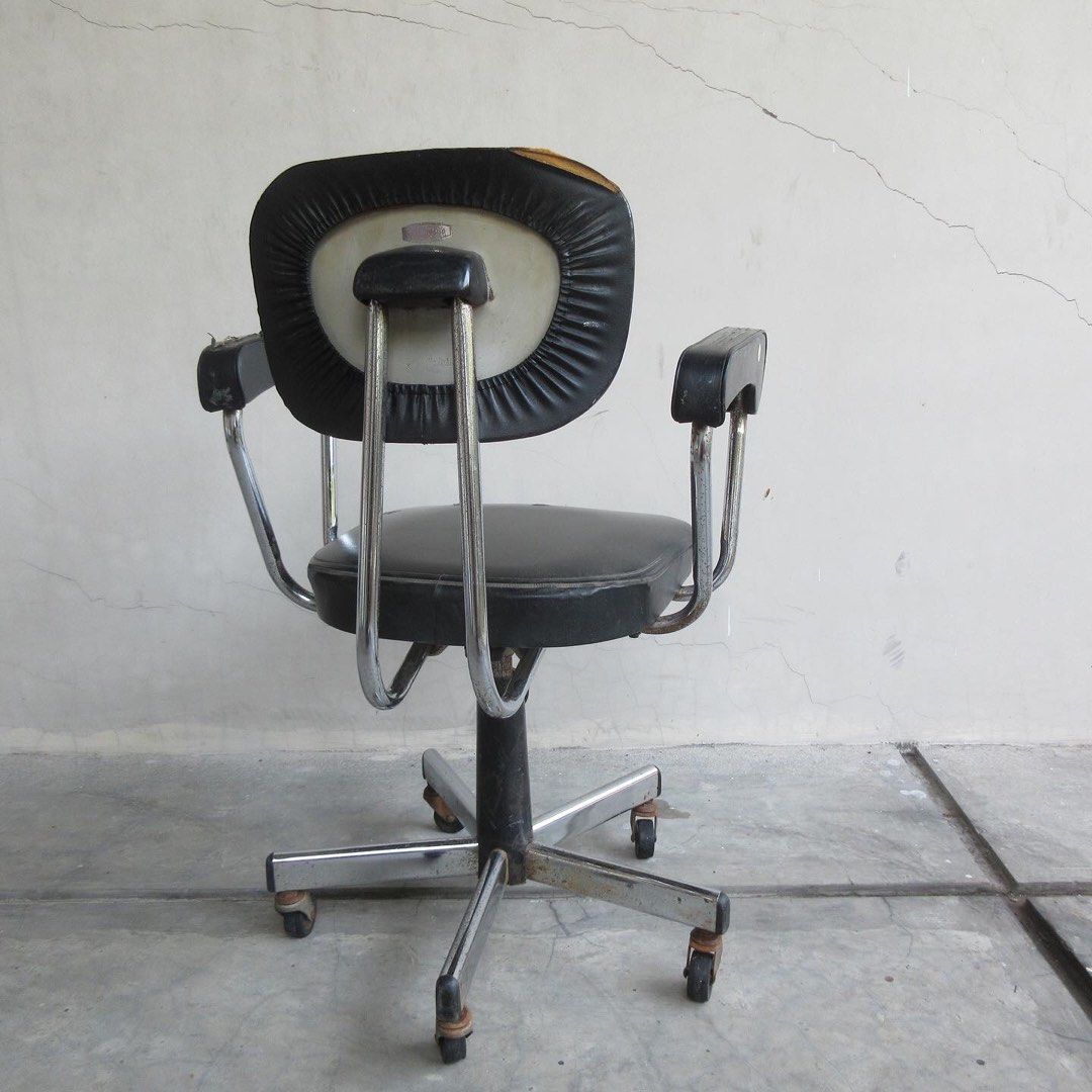 Kursi Kantor Vintage Archive 19601969 Industrial Office Armchair