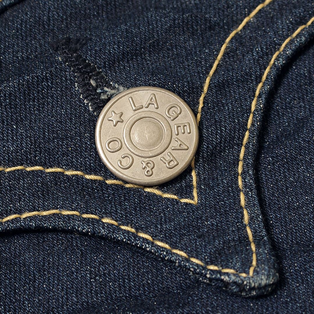 La Gear Denim Trucker Jacket, Fesyen Pria, Pakaian , Baju Luaran Di  Carousell