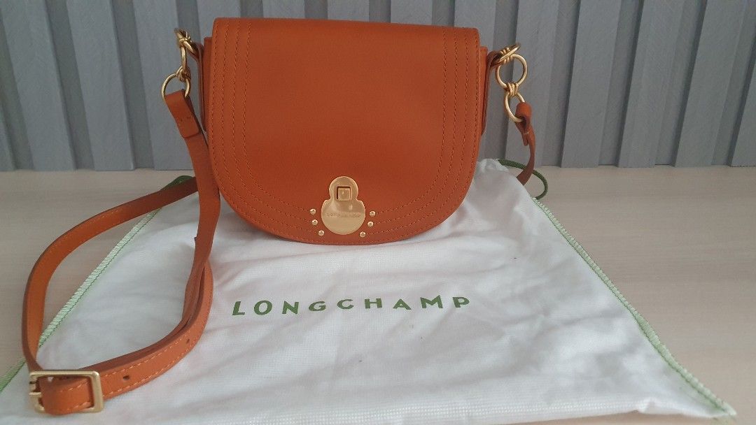 LONGCHAMP Cavalcade crossbody on Carousell