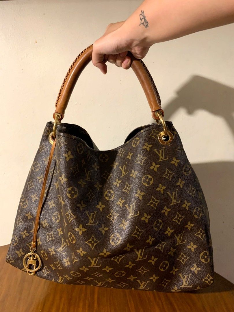 Artsy new arrivals mm price