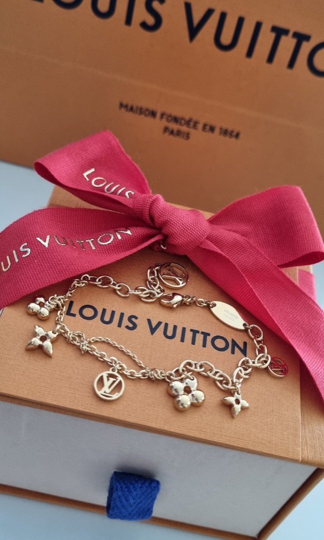 Louis Vuitton Blooming Supple Bracelet, Luxury, Accessories on Carousell