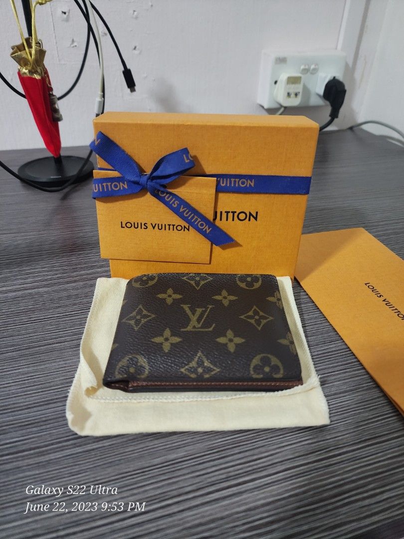 Louis Vuitton Multiple Wallet Blue Monogram, Luxury, Bags & Wallets on  Carousell
