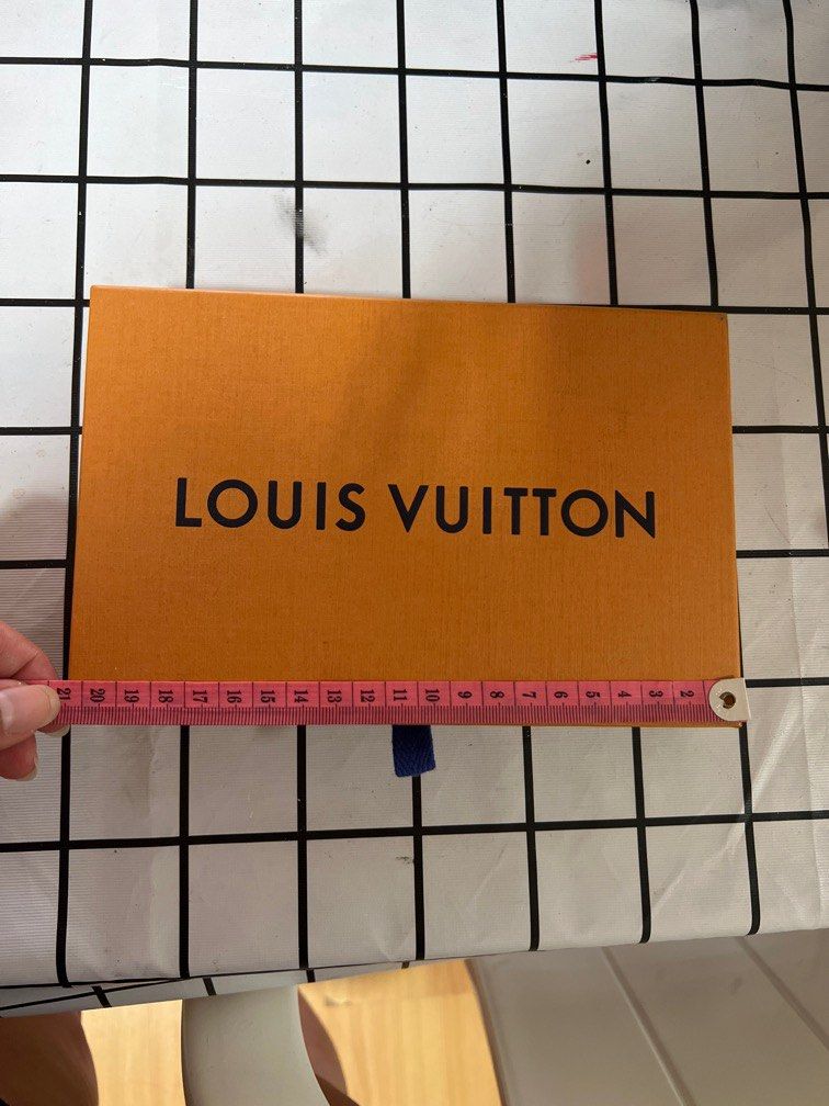 Legitcheck Cách phân biệt ba lô Louis Vuitton Palm Springs Real và Fake   AuthenticShoes
