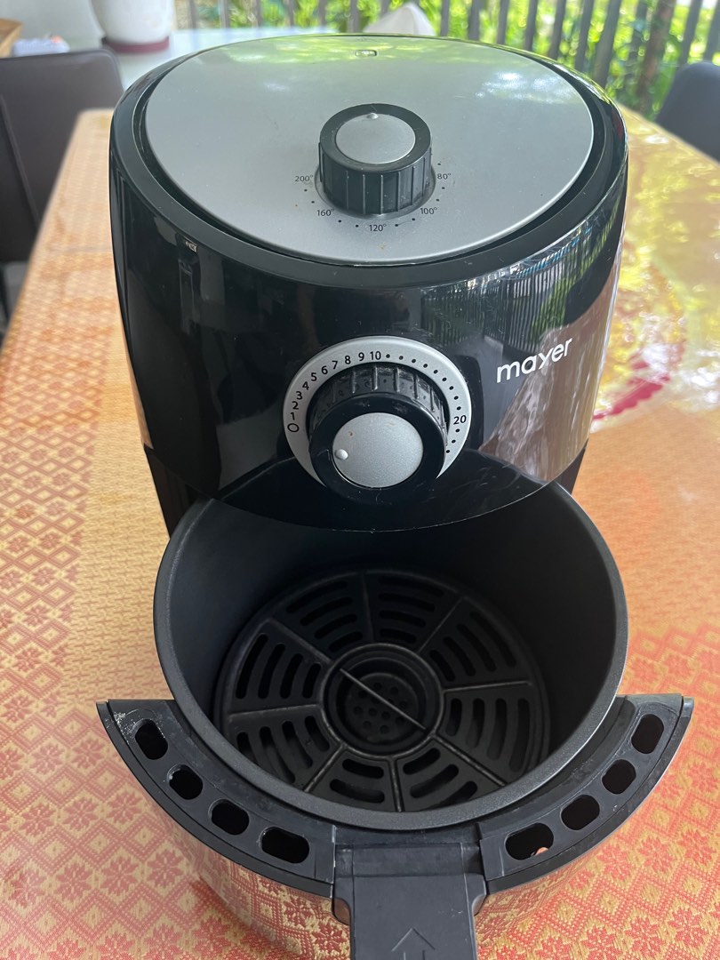 Mayer air fryer, TV & Home Appliances, Kitchen Appliances, Fryers on