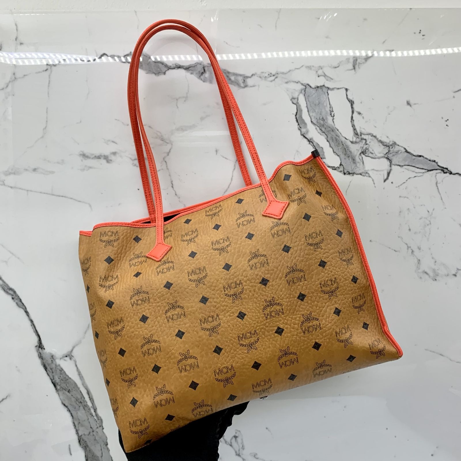 Mcm hotsell kira tote