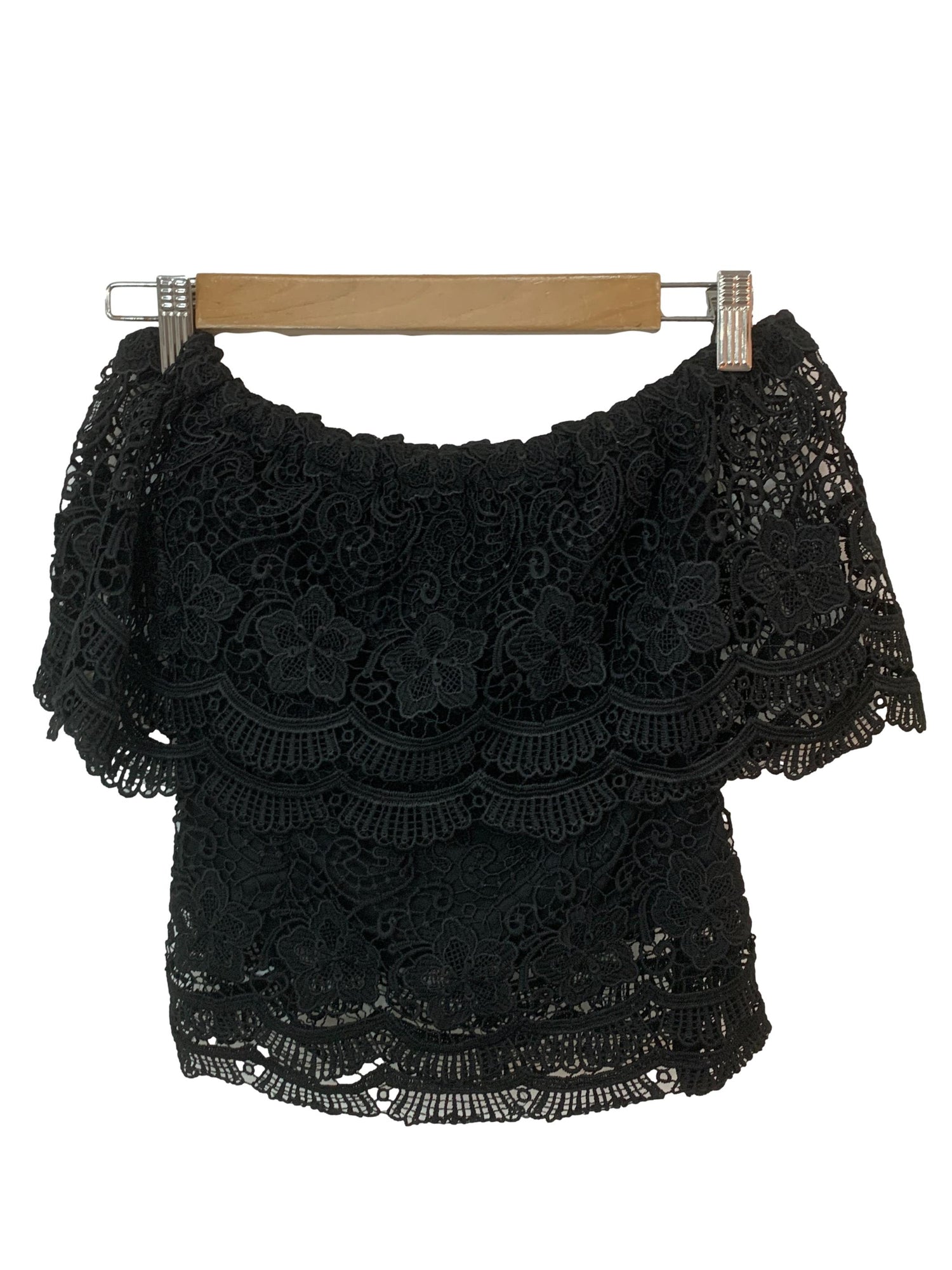 MDS Black Lace Off Shoulder Top, Women's Fashion, Tops, Other Tops on ...