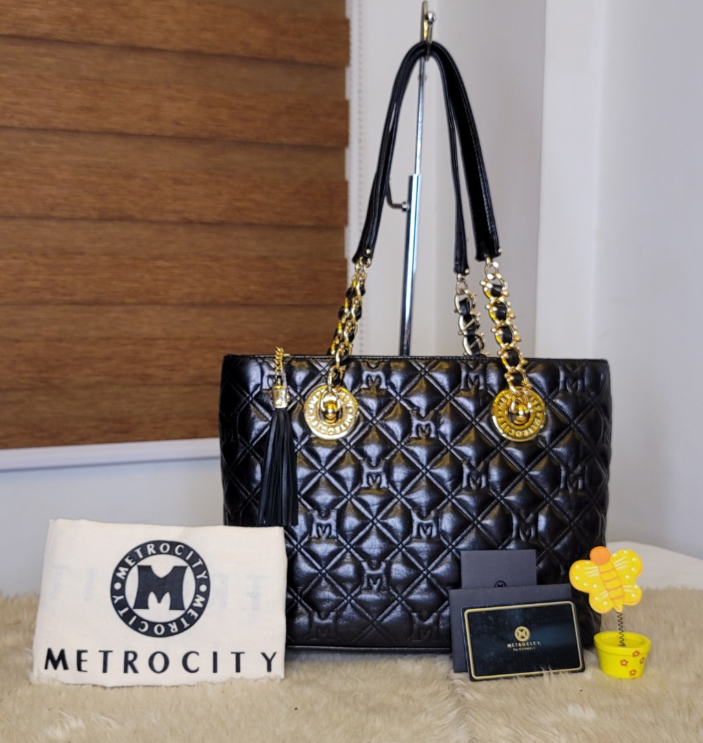 METRO CITY ITALY MINI BOSTON BAG, Women's Fashion, Bags & Wallets, Tote Bags  on Carousell