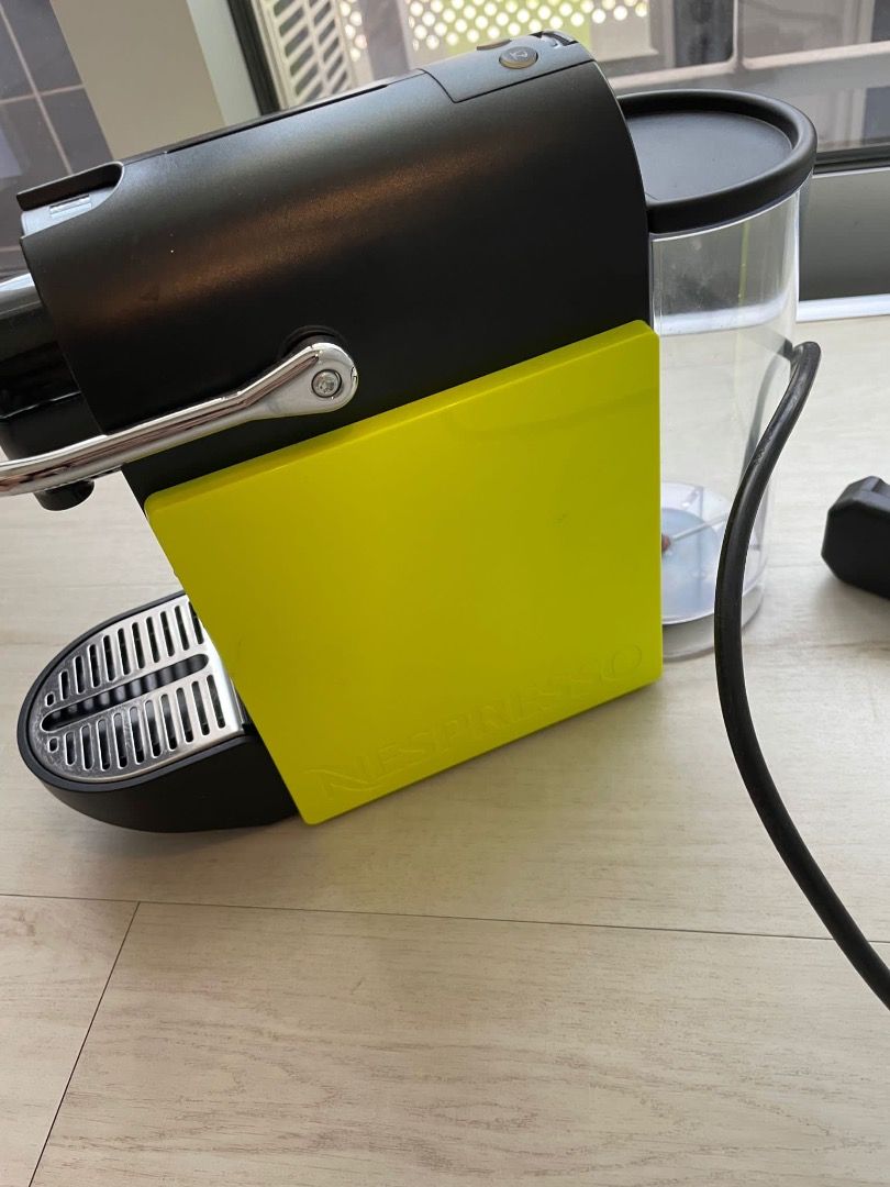 Nespresso pixie coffee machine frother aeroccino, TV & Home Appliances