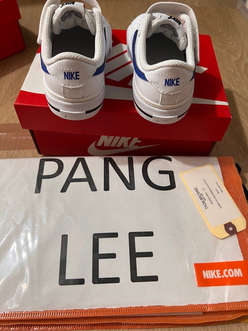 nike court legacy swoosh