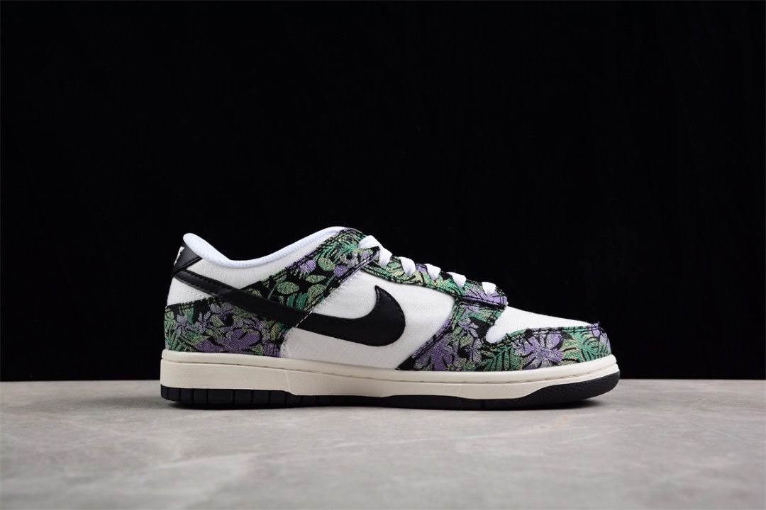 Nike Dunk Low Floral Tapestry (Women's)