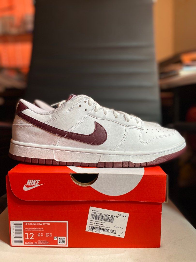 dunk maroon