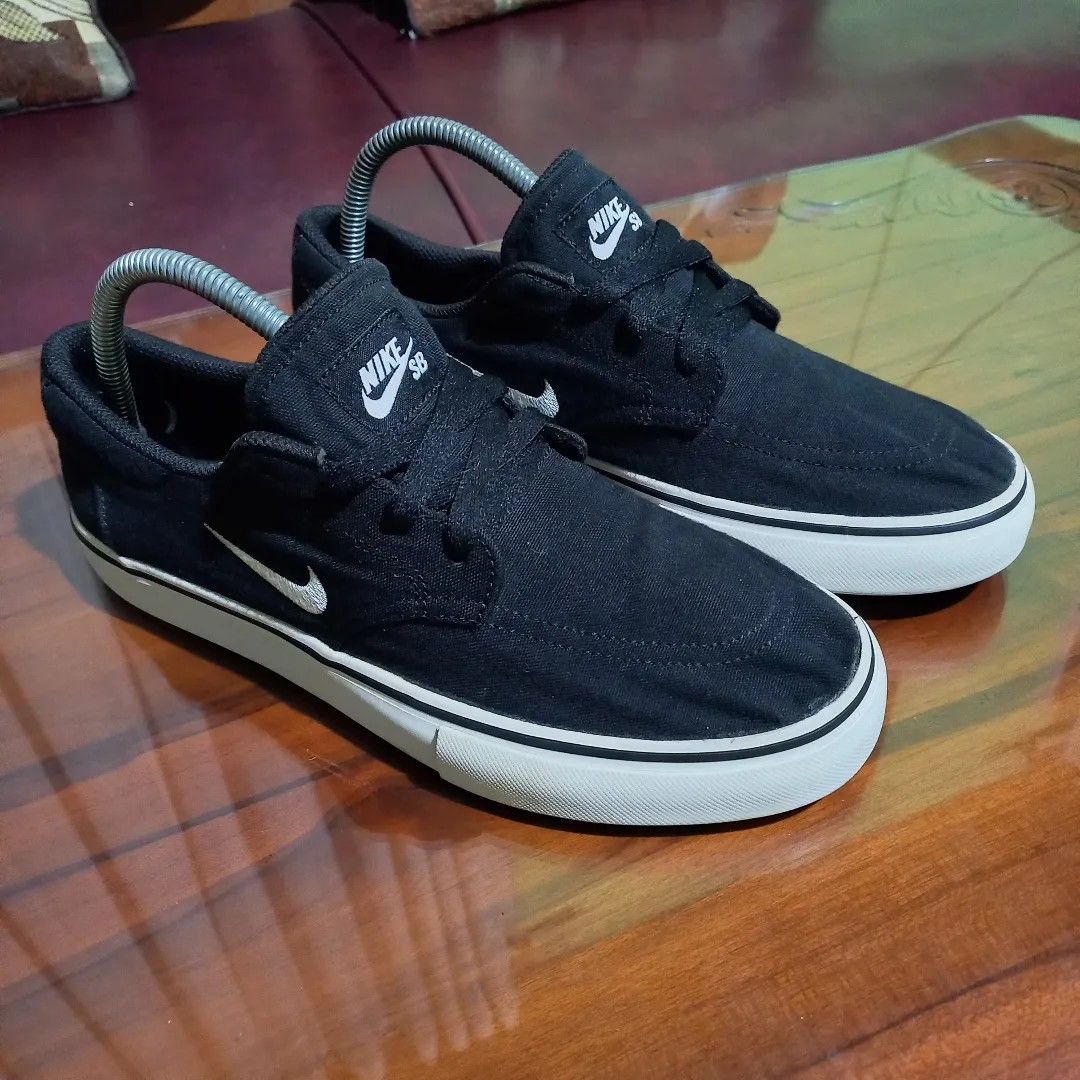 Nike sb outlet clutch black