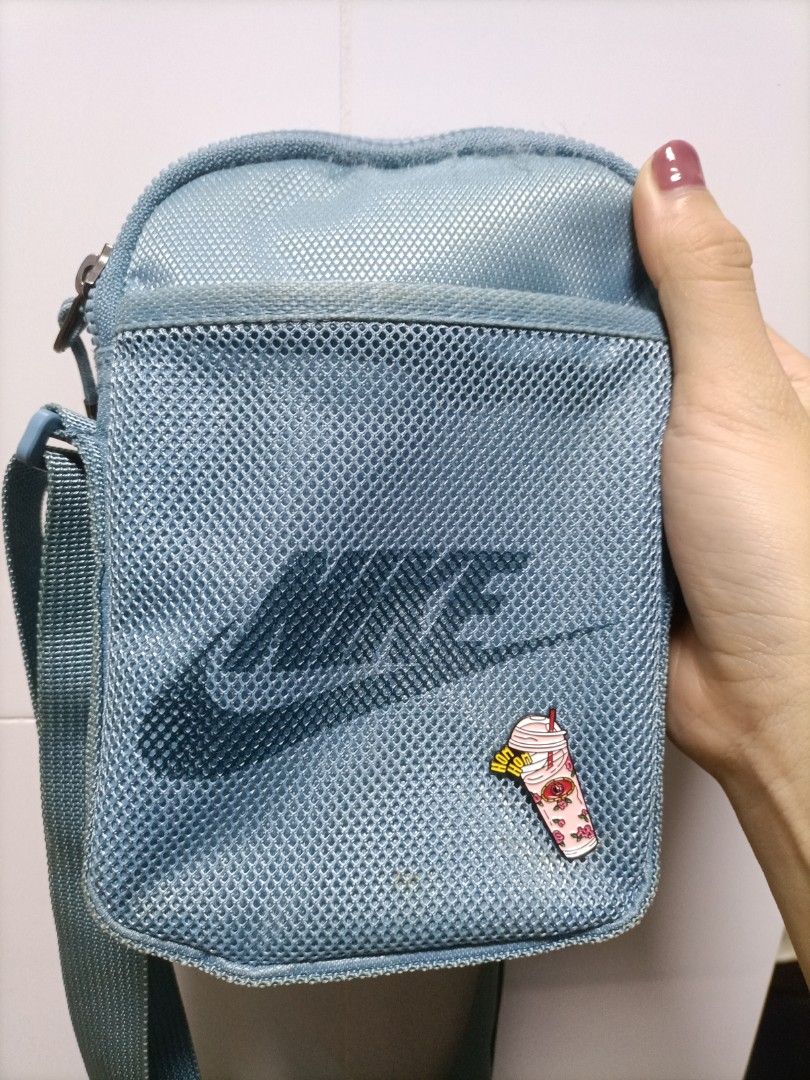Nike money bag sales