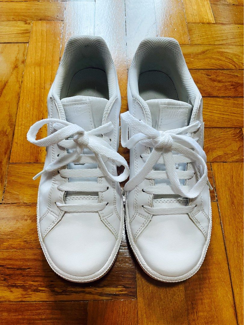 womens leather nike trainers
