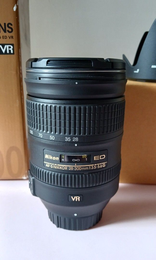 Nikon AF-S Nikkor 28-300mm 3.5-5.6G ED VR, 攝影器材, 鏡頭及裝備