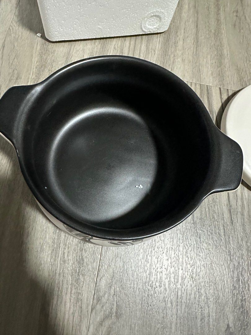NTUC MICKEY MOUSE POT, TV & Home Appliances, Kitchen Appliances, Other ...