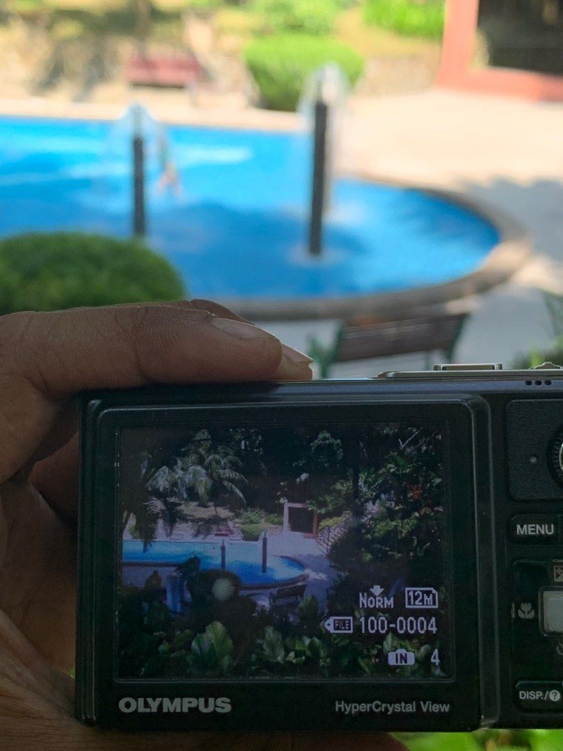 Olympus u9000, Photography, Cameras on Carousell