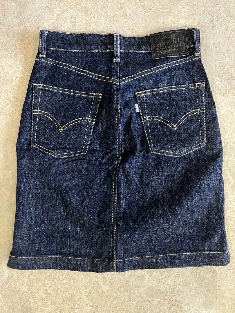 BN Original Levi s Silver Tab Denim Skirt stretchable