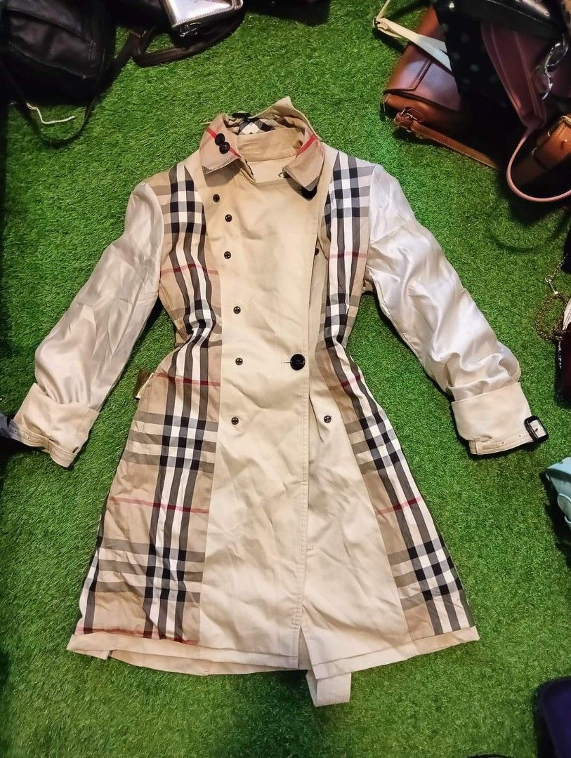 Burberry replica trench sales coat