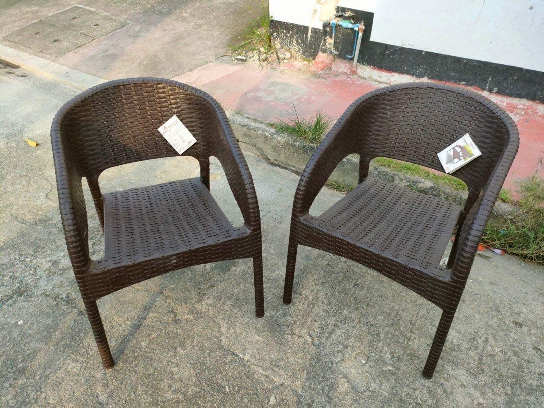Rattan Table & Chairs (Category: Other Kitchenware & Tableware) located in Manila. Submitted by zainabonlineshop (Listing ID 1238941283, Image 3). Description: RATTAN TABLE & CHAIRS (4 SEATERS) Also Available Chair only & Breeze Chair! Brand-New Items! Available on Hand! Direct from Warehouse! Legit Seller | Distributor! Good Quality, Affordable Price! 💯 📍 LOCATION: MARIKINA CITY 🏡 Accepting walk-in clients 🛒 Discounts will be given for bulk 