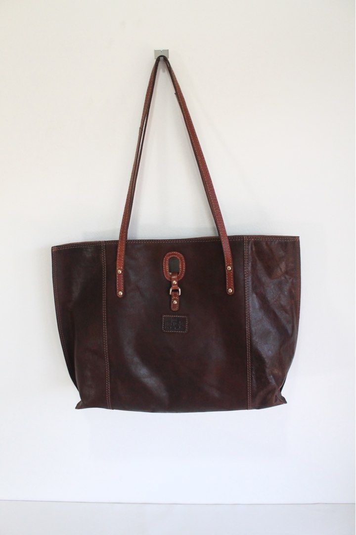 Rowallan leather sales shoulder bag