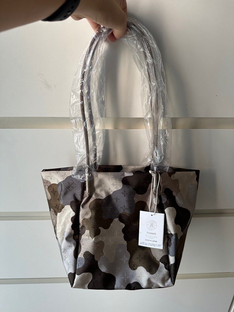 Kate spade camo purse sales