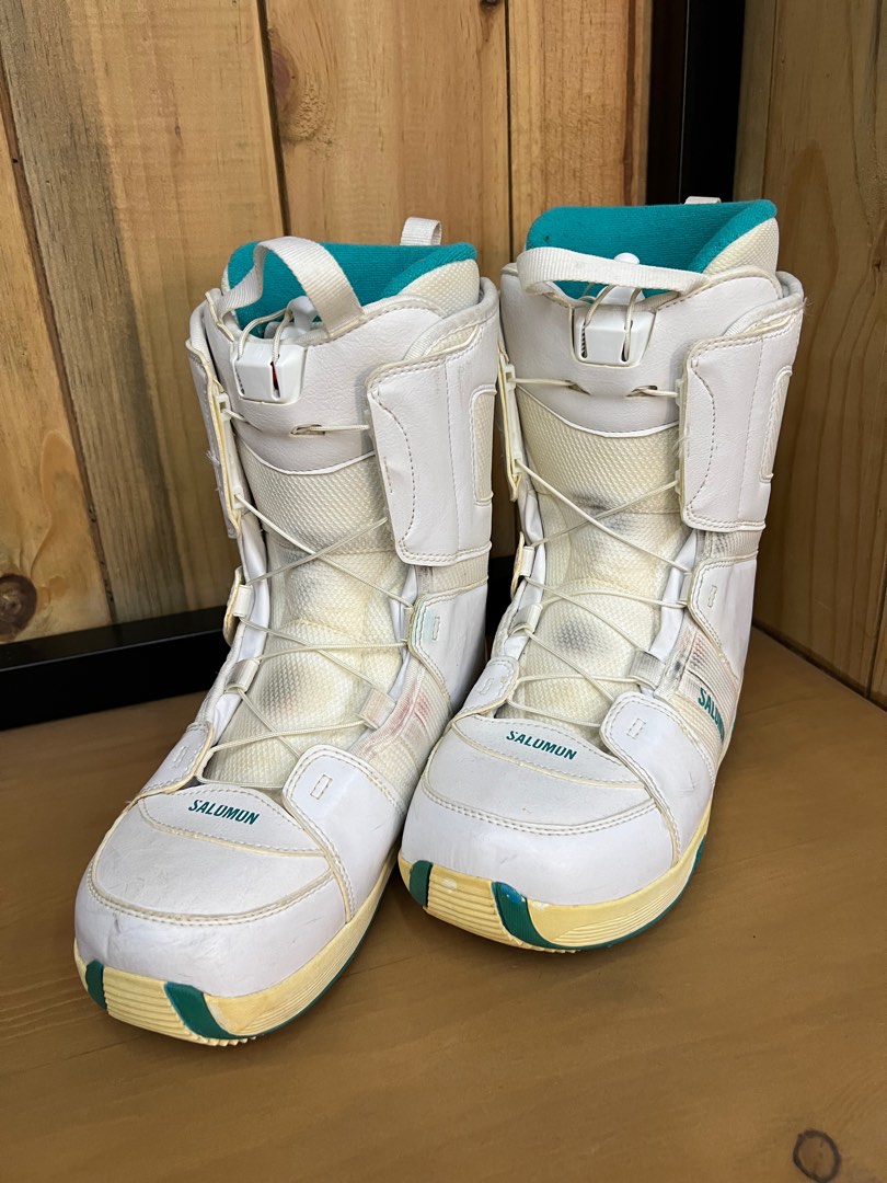 Salomon linea snowboard boots top