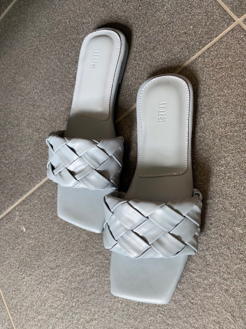 White flat wedges hotsell