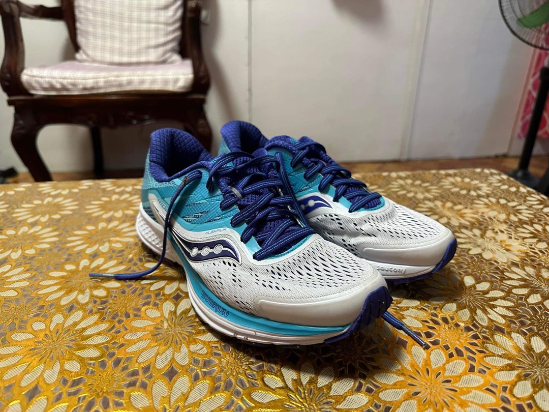 Saucony running shoes cheap ride 10